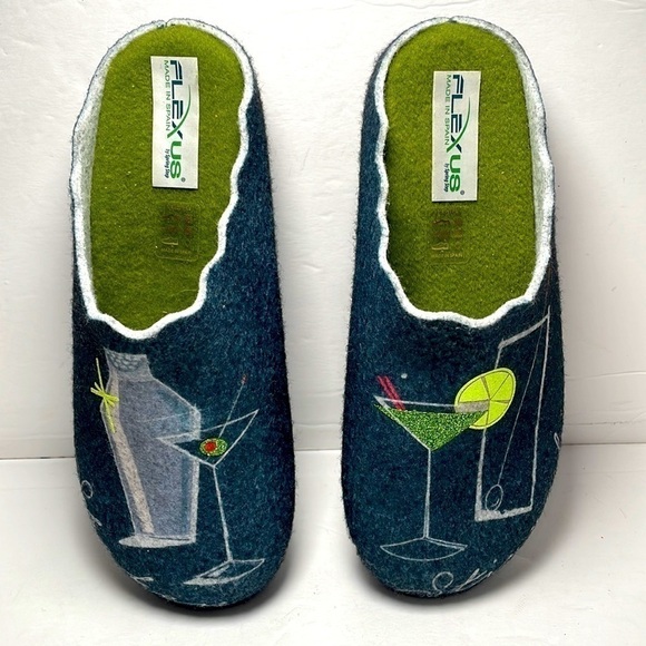 Cocktail Hour Slip On Mules Slides Posie-N-Friends Blue Women’s Slipper 6.5-7 - Picture 1 of 10
